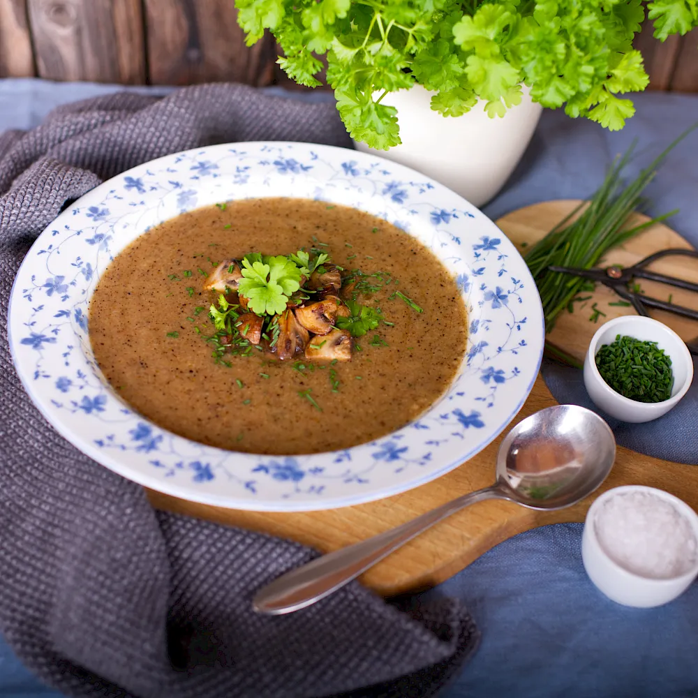 Gebrannte Grießsuppe nach Großmutter Hedwig
